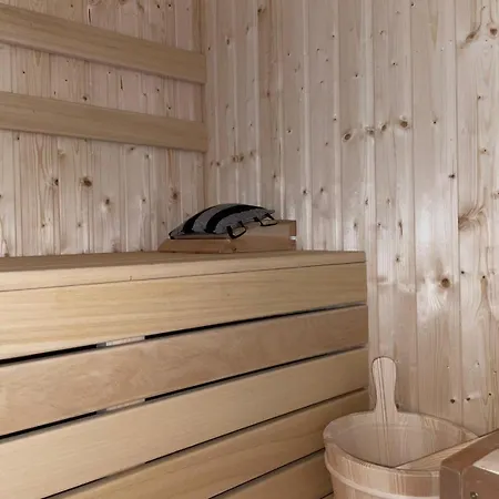 Casa vacanze Letniskowy Nr 1, 13-100 54c *